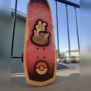 Pokémon Center × Bear Walker Pyukumuku Skateboard
